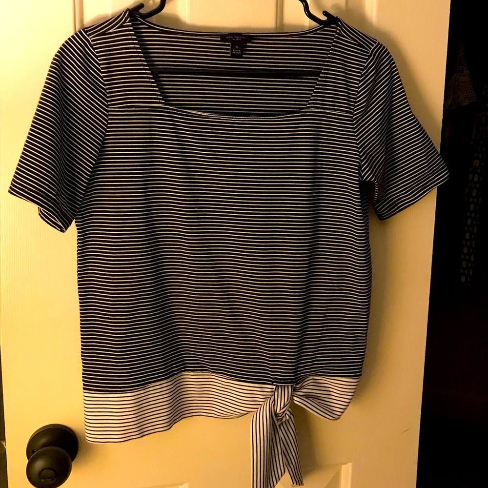 Ann Taylor Factory women’s top XS